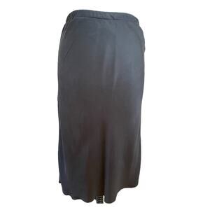 AqC Black Silk A-Line Knee Length Slip Skirt Size 1 Small